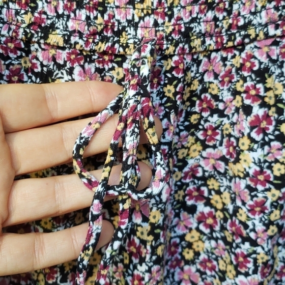 Band of Gypsies strapless floral romper XS - Picture 7 of 8